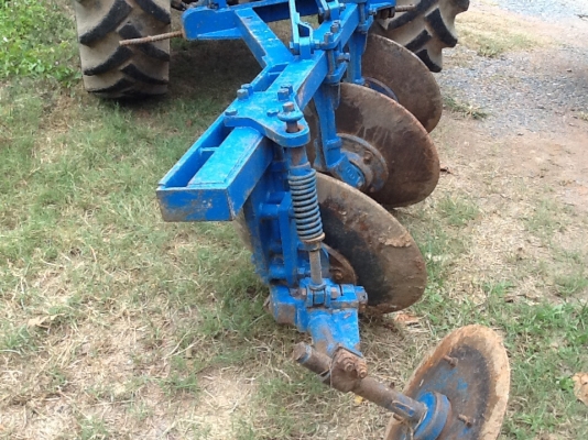 ขายแล้วค่ะ  ไป จ.ยะลา รถไถฟอร์ด  6610 แท้  สองเพลา พร้อมใช้งาน  เอกสาร อินวอยค่ะ