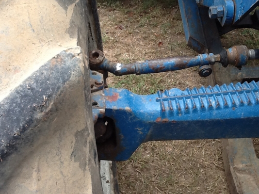 ขายแล้วค่ะ  ไป จ.ยะลา รถไถฟอร์ด  6610 แท้  สองเพลา พร้อมใช้งาน  เอกสาร อินวอยค่ะ