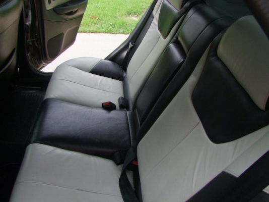 MAZDA 323 Protege ปี 2004 Auto เครื่องแน่นๆไม่เยิ้ม ช่วงล่างหนึบๆ มือสองแท้ ชุดแต่งรอบคันโรงงาน แมกซ์ขอบ 15 นิ้ว โรงงาน มี abs airbag 2 ลูก รีโมท เบาะหนัง กระจกไฟฟ้า ปรับข้างไฟฟ้า