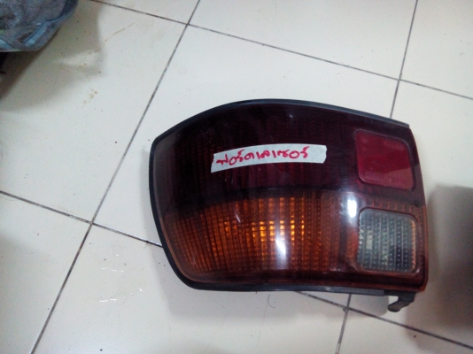 ขายไฟท้าย ฟอร์ดเลเซอร์ 1000