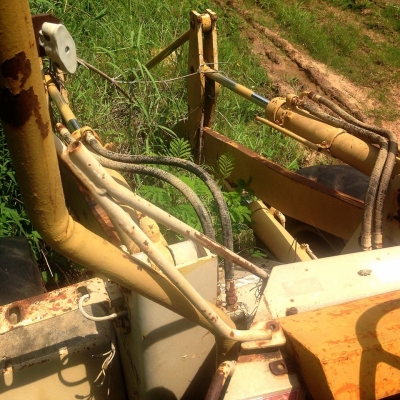 ***ขายแล้วครับขอบคุณ Truck2hand สำหรับนักปั้น!!! ถูกๆ จัดไป ขายรถตักล้อยาง Wheel loader Caterpillar CAT910 S.No.8OU7997 เครื่องเดิมปั้มเดิม เอวอ่อน ต่อแขนแล้ว เครื่องยนต์ดีเซล CAT 3204DI -80แรง 4ูสบ เครื่องสตาร์ทไม่ติด เดิมใช้งานดีแรงดี ปั้มดี แขนสภาพดีต่