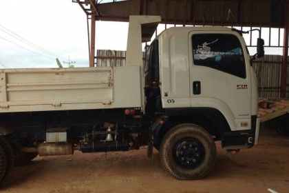 ISUZU FTR 240  มือหนึ่งออกห้าง