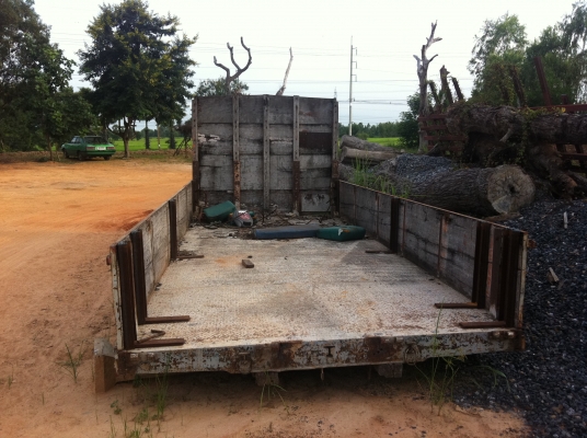 ขายด่วน กะบะ รถ 10 ล้อ สภาพพร้อมใช้งาน