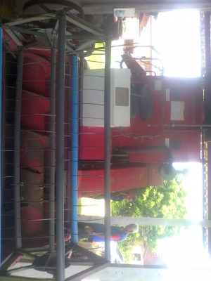 ขายรถเกี่ยวข้าวzaiระบบตัวเดินปั้มคอนโทนราคา150000บาท