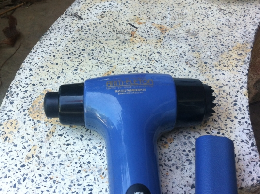 เครื่องนวดแบบทุบนวดเป็นจังหัวะ ทุบนวดได้ถึงใจมากๆ (มี 2 เครื่อง)