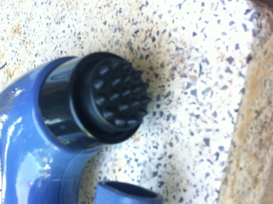 เครื่องนวดแบบทุบนวดเป็นจังหัวะ ทุบนวดได้ถึงใจมากๆ (มี 2 เครื่อง)