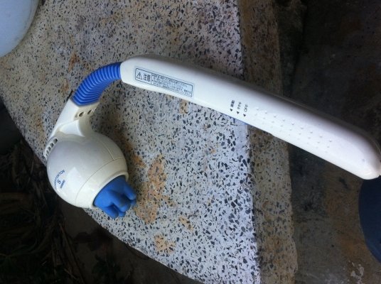 เครื่องนวดแบบทุบนวดเป็นจังหัวะ ทุบนวดได้ถึงใจมากๆ (มี 2 เครื่อง)