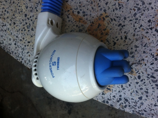 เครื่องนวดแบบทุบนวดเป็นจังหัวะ ทุบนวดได้ถึงใจมากๆ (มี 2 เครื่อง)