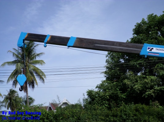 ขาย 6 ล้อ อีซูซุ เดก้า เครน 4 .5 ตัน ทอร์นาโด้ 195 แรง ยาว 6.50 ม.ปี 1997 สภาพเดิม สนใจชมรถก่อนได้ครับ ติดต่อ 081-9425443