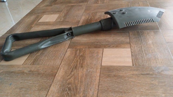 พลั่วสนาม มือ 2 สามารถใช้งานได้ตามเอนกประสงค์ ขนาดกระทัดรัด สามารถพับเก็บได้ ทำให้สะดวกในการใช้งานและง่ายต่อการพกพา