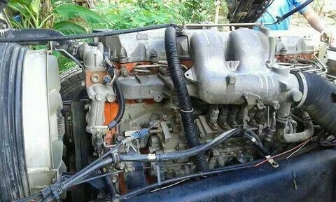 ขายสิบล้อหัวแชสซี ISUZU FVZ33MZ22 เครื่อง 6HH1-200 แรง ปี 47 ทะเบียนพร้อม