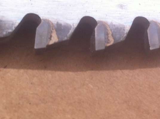 ใบเลือยวงเดือนฟันคาร์ไบร์ KANEF USA ขนาด 40.5 ซม.รูใน 25 มม 120 ฟัน .ตัด ไม้ พลาสติก อลูมีเนียม งานละเอียด