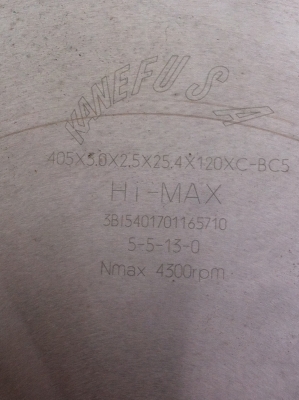 ใบเลือยวงเดือนฟันคาร์ไบร์ KANEF USA ขนาด 40.5 ซม.รูใน 25 มม 120 ฟัน .ตัด ไม้ พลาสติก อลูมีเนียม งานละเอียด