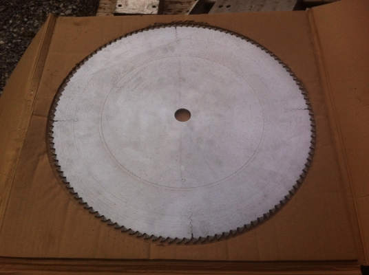 ใบเลือยวงเดือนฟันคาร์ไบร์ KANEF USA ขนาด 40.5 ซม.รูใน 25 มม 120 ฟัน .ตัด ไม้ พลาสติก อลูมีเนียม งานละเอียด