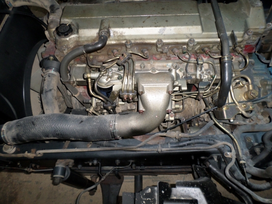 ขาย 6 ล้อ ฮีโน่  เมก้า เครน 5 ตัน  212 แรง ยาว 7.20 ม.ปี 2006 สภาพเดิม สนใจชมรถก่อนได้ครับ ติดต่อ 081-9425443