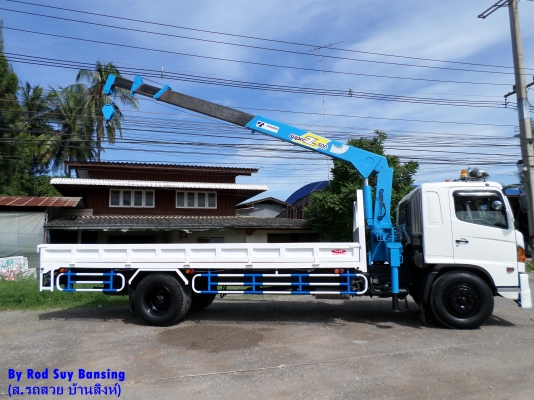 ขาย 6 ล้อ ฮีโน่  เมก้า เครน 5 ตัน  212 แรง ยาว 7.20 ม.ปี 2006 สภาพเดิม สนใจชมรถก่อนได้ครับ ติดต่อ 081-9425443