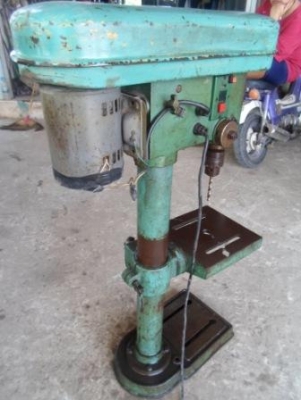 แท่นเจาะ ไต้หวัน ใช้ไฟบ้าน สูง 1 เมตร สภพาสวยเดิม ๆ 5,500