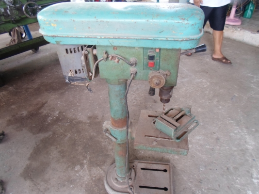 แท่นเจาะ ไต้หวัน ใช้ไฟบ้าน สูง 1 เมตร สภพาสวยเดิม ๆ 5,500