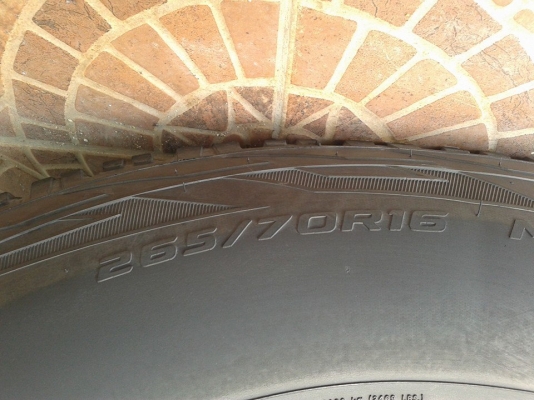 มาอีกแล้ว max ams ลายหยดน้ำสีดำขนาด 16x8 off 0 + ยาง cooper at3 265/70/16 ปี 12 มาอีกแล้ว max ams ลายหยดน้ำสีดำขนาด 16x8 off 0 + ยาง cooper at3 265/70/16 ปี 12