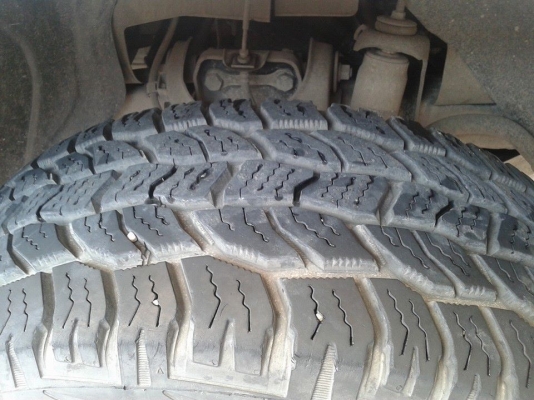 มาอีกแล้ว max ams ลายหยดน้ำสีดำขนาด 16x8 off 0 + ยาง cooper at3 265/70/16 ปี 12 มาอีกแล้ว max ams ลายหยดน้ำสีดำขนาด 16x8 off 0 + ยาง cooper at3 265/70/16 ปี 12