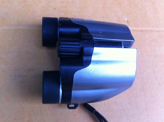 กล้องส่องทางไกลจากญี่ปุ่นสองแบบ ราคาอันละ 400 บาท ส่องเห็นชัดปรับโฟร์กัสได้