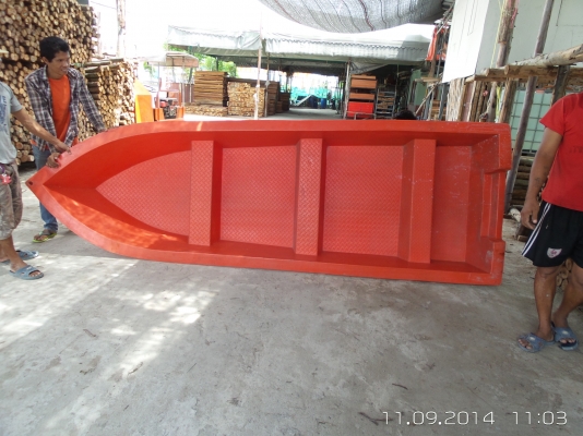 ขายเรือพลาสติกวางเครื่องได้