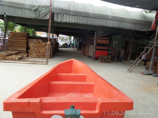 ขายเรือพลาสติกวางเครื่องได้