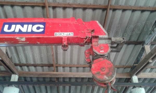 รถบรรทุก 6 ล้อติดเครน ISUZU เครน UNIC ยืดได้ 2 ช่วง รถบรรทุก 6 ล้อติดเครน ISUZU เครน UNIC ยืดได้ 2 ช่วง