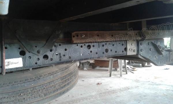 รถบรรทุก 6 ล้อติดเครน ISUZU เครน UNIC ยืดได้ 2 ช่วง รถบรรทุก 6 ล้อติดเครน ISUZU เครน UNIC ยืดได้ 2 ช่วง