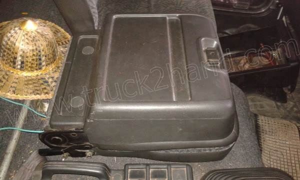 รถบรรทุก 6 ล้อติดเครน ISUZU เครน UNIC ยืดได้ 2 ช่วง รถบรรทุก 6 ล้อติดเครน ISUZU เครน UNIC ยืดได้ 2 ช่วง