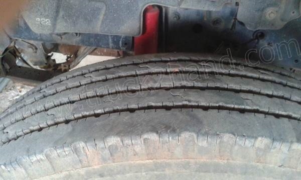 รถบรรทุก 6 ล้อติดเครน ISUZU เครน UNIC ยืดได้ 2 ช่วง รถบรรทุก 6 ล้อติดเครน ISUZU เครน UNIC ยืดได้ 2 ช่วง