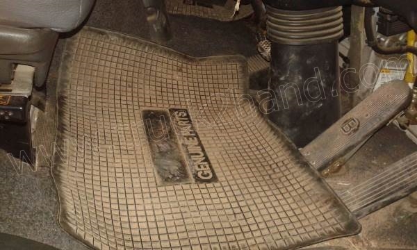 รถบรรทุก 6 ล้อติดเครน ISUZU เครน UNIC ยืดได้ 2 ช่วง รถบรรทุก 6 ล้อติดเครน ISUZU เครน UNIC ยืดได้ 2 ช่วง