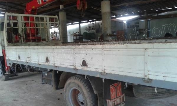 รถบรรทุก 6 ล้อติดเครน ISUZU เครน UNIC ยืดได้ 2 ช่วง รถบรรทุก 6 ล้อติดเครน ISUZU เครน UNIC ยืดได้ 2 ช่วง