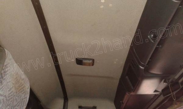 รถบรรทุก 6 ล้อติดเครน ISUZU เครน UNIC ยืดได้ 2 ช่วง รถบรรทุก 6 ล้อติดเครน ISUZU เครน UNIC ยืดได้ 2 ช่วง