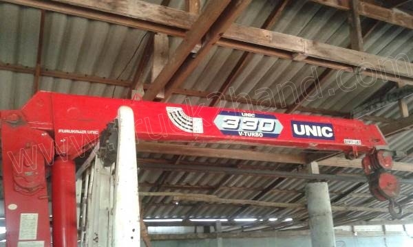 รถบรรทุก 6 ล้อติดเครน ISUZU เครน UNIC ยืดได้ 2 ช่วง รถบรรทุก 6 ล้อติดเครน ISUZU เครน UNIC ยืดได้ 2 ช่วง