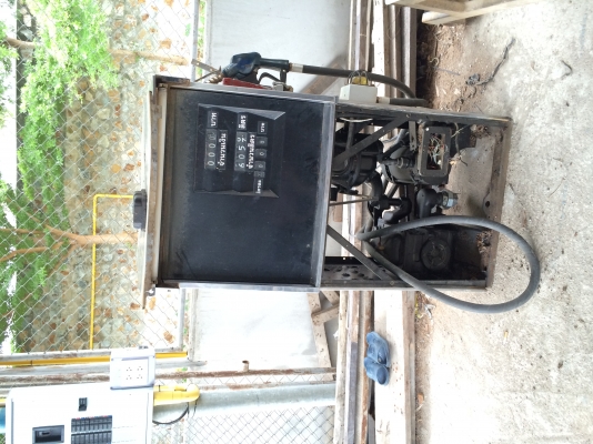 ขายถูกตู้จ่ายน้ำมัน