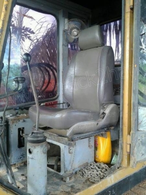 รถแบคโฮ FURUGAWA รุ่น FH31S