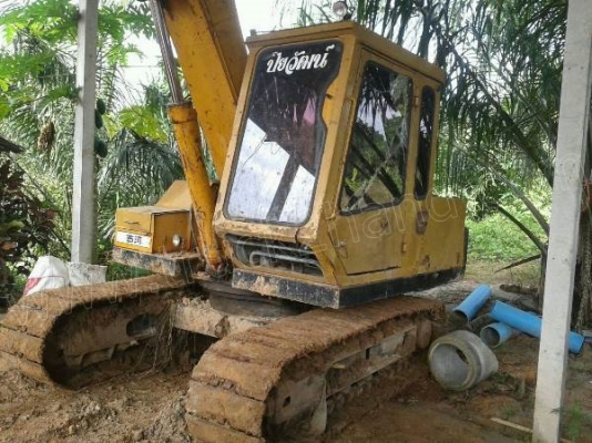 รถแบคโฮ FURUGAWA รุ่น FH31S