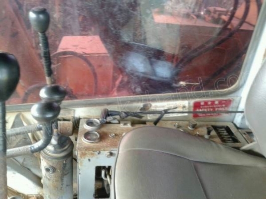 รถแบคโฮ FURUGAWA รุ่น FH31S