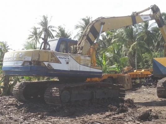 ขาย kobelco sk200-1 mark III บูมยาว 16 เมตร มีป่ะบ้าง ไฟฟ้าครบ เอกสารซื้อขาย