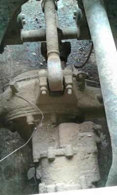 สิบล้อ แบบสองเพลา HINO เครื่อง EH700 บรรทุกแบคโฮ 200 ได้