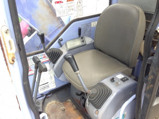 Komatsu PC 128uu-1 นำเข้าจาก ญี่ปุ่น แท้ๆ 1000\% สวย เดิม พร้อมใช้ ขายถูก 090-986-2521