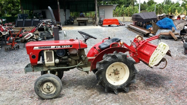 รถไถพรวนดินนั่งขับ YANMAR 13 แรง เก่าญี่ปุ่น สภาพพร้อมใช้งาน เครื่องยนต์แรงและติดง่าย คุณภาพดี รถไถพรวนดินนั่งขับ YANMAR 13 แรง เก่าญี่ปุ่น สภาพพร้อมใช้งาน เครื่องยนต์แรงและติดง่าย คุณภาพดี