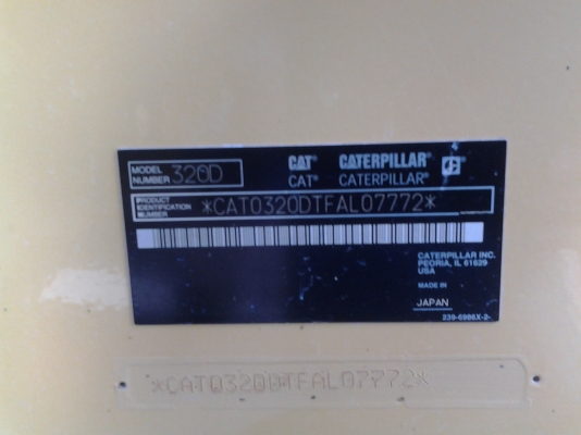 CAT 320D กระบอกดำ ซีเรียล7772 สภาพสวยพร้อมใช้ เหมือนใหม่ป้ายแดง กุญแจล็อคได้ทุกจุด เจ้าของใช้รักษามาก