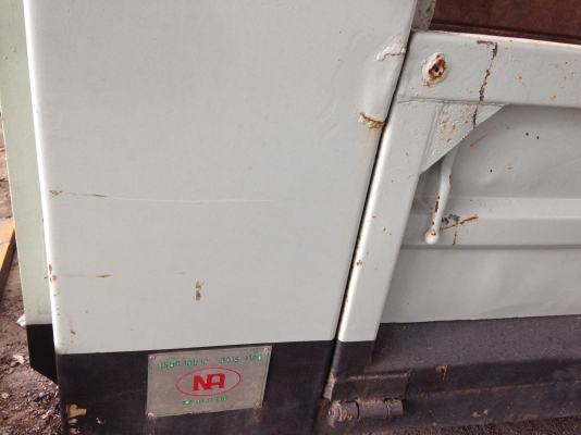 ขายกระบะHINO FC ซุปเปอเสี่ยกว้าง2 ม.ยาว3.8ม.สภาพสวยพื้นปูใหม่