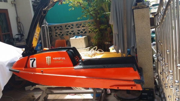 ขายเจ็ท Kawasaki 550 สภาพพร้อมเล่นครับ