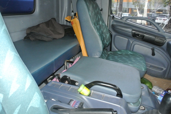 ้HINO FM2P มือหนึ่งออกห้าง พี่สาว จ.กระบี่ มัดจำเรียบร้อยแล้วคะ