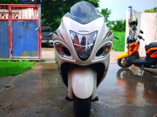 ขาย Hayabusa 2011 รถออกเรดบารอน สภาพนางฟ้า สวย ใส กริ๊บ ไม่เคยแปะ ไม่มีล้ม ของแต่งชิวหน้า Zero