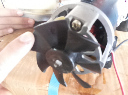 ปั้ม dc12v.สูบน้ำมันได้ สูบน้ำได้แรงเร็ว40L/นาที ของใหม่ เก็บเงินปลายทางได้ ปั้ม dc12v.สูบน้ำมันได้ สูบน้ำได้แรงเร็ว40L/นาที ของใหม่ เก็บเงินปลายทางได้