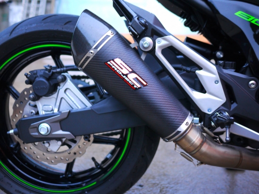 ขาย Kawasaki Z800 รถปี 2014 พร้อมทะเบียนแท้ รถใหม่กริ๊ปสภาพป้ายแดง